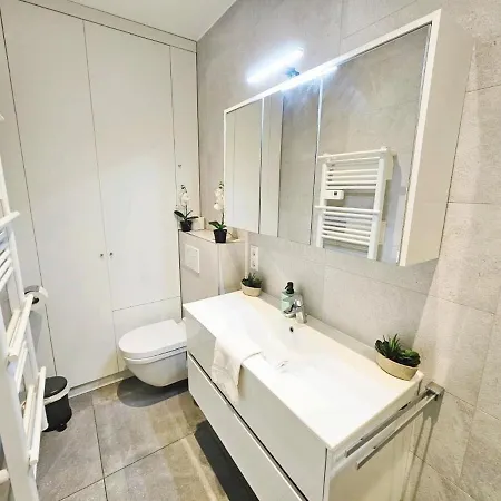 Apartman Spacious Urban Retreat With Terrace&parking Included Luxemburg